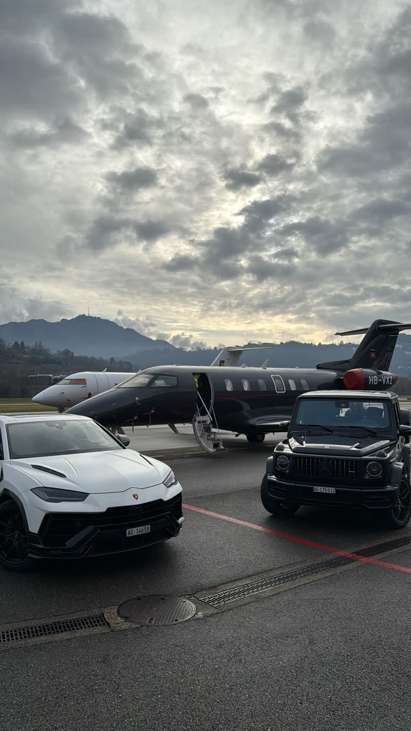 Jet privé et voitures d'Amir